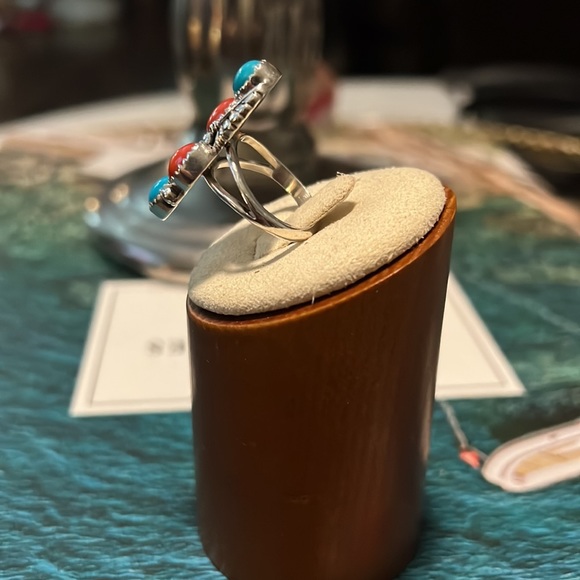 DE signed Navajo 1970’s double coral and double turquoise 925 ring. - Picture 4 of 8